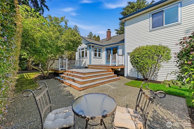 14309 19th Avenue NE, Seattle, WA 98125