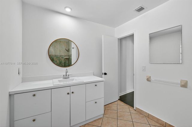 770 SE Hollahan Ave 770, Port St. Lucie, FL 34983