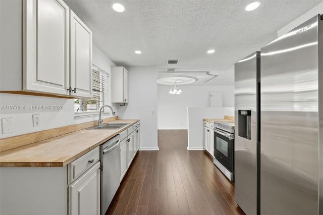 770 SE Hollahan Ave 770, Port St. Lucie, FL 34983