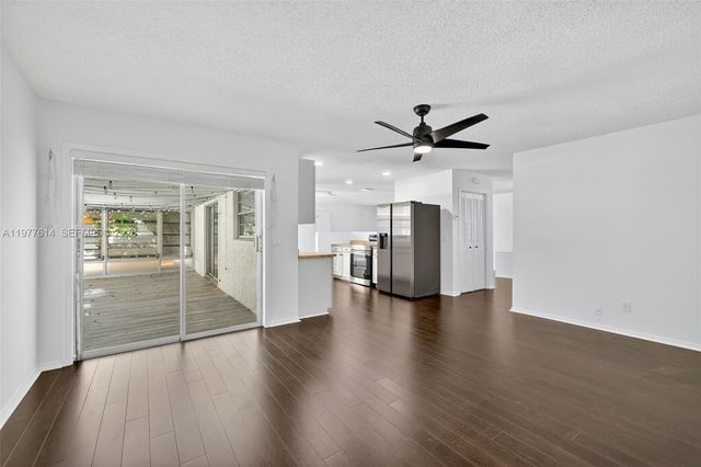 770 SE Hollahan Ave 770, Port St. Lucie, FL 34983