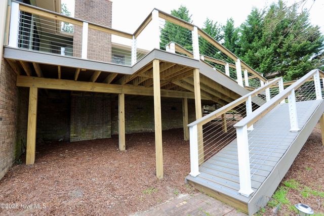 116 Shagbark Court, West End, NC 27376