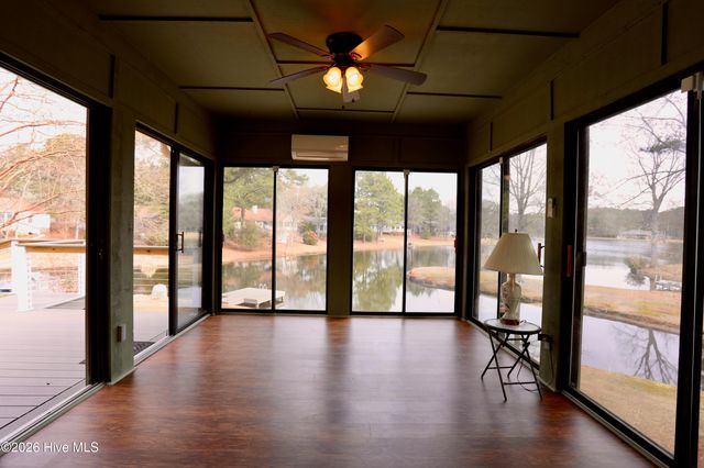 116 Shagbark Court, West End, NC 27376