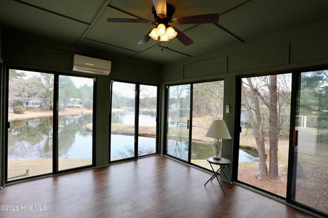 116 Shagbark Court, West End, NC 27376