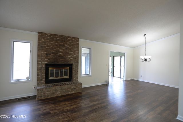 116 Shagbark Court, West End, NC 27376