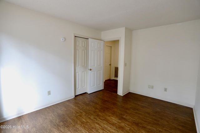 116 Shagbark Court, West End, NC 27376