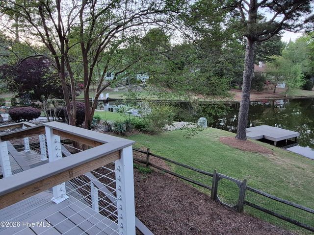 116 Shagbark Court, West End, NC 27376