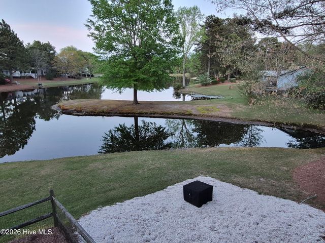 116 Shagbark Court, West End, NC 27376