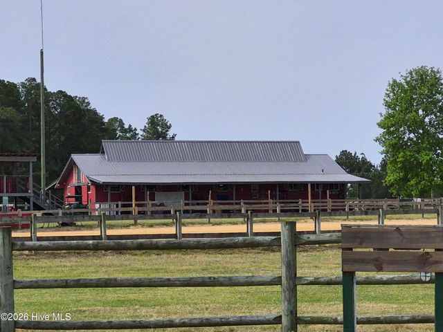 116 Shagbark Court, West End, NC 27376