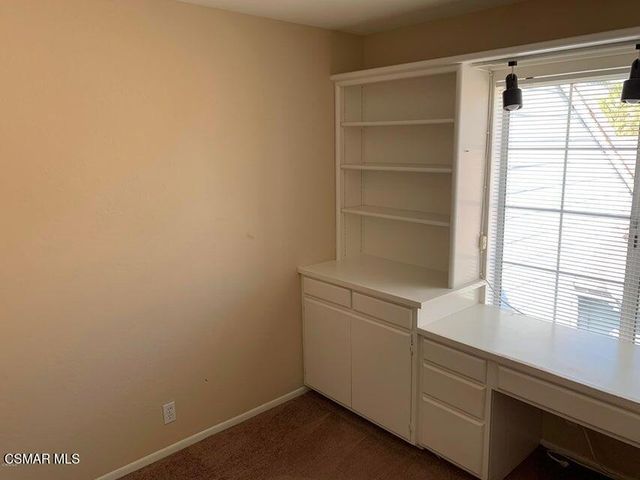 440 Jeremiah Drive E, Simi Valley, CA 93065