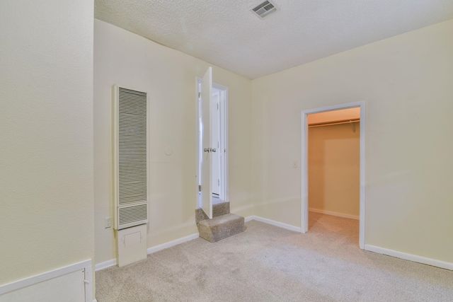 1732 Drollinger, Wichita, KS 67218