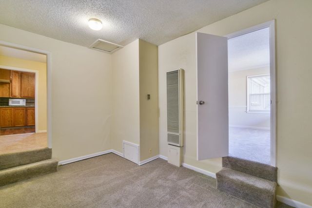 1732 Drollinger, Wichita, KS 67218