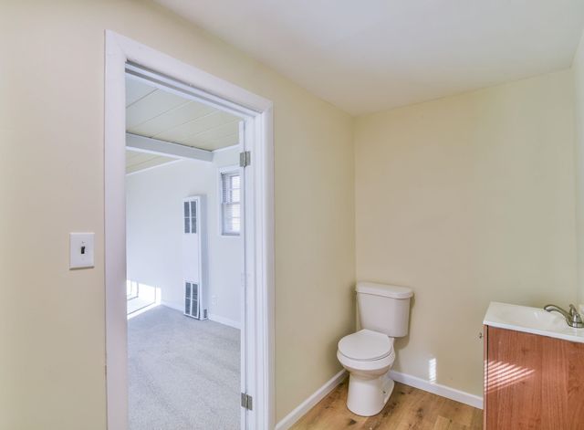 1732 Drollinger, Wichita, KS 67218