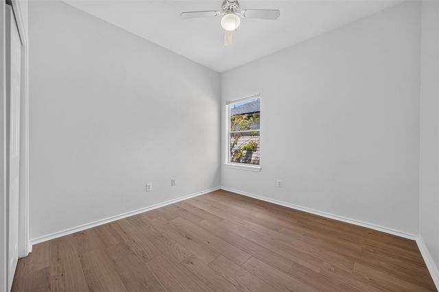 11500 Lapoynor ST, Manor, TX 78653