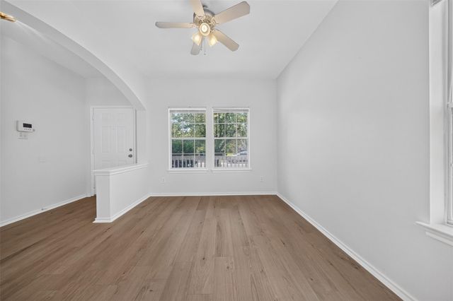 11500 Lapoynor ST, Manor, TX 78653