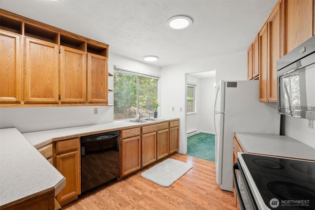 7534 Illahee Road NE, Bremerton, WA 98311