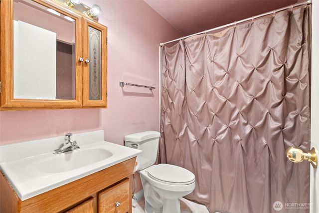 7534 Illahee Road NE, Bremerton, WA 98311