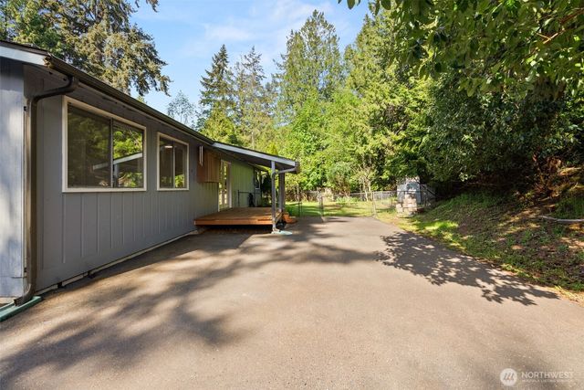 7534 Illahee Road NE, Bremerton, WA 98311