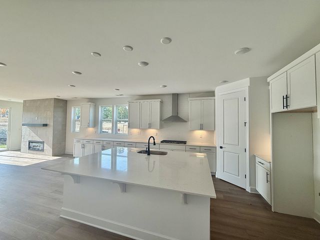 400 Downs Lane, Mount Juliet, TN 37122