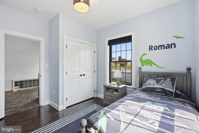 5 ALEXA DR, Lititz, PA 17543