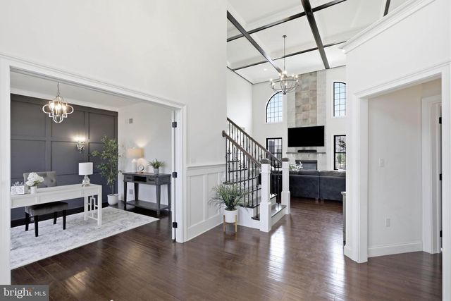 5 ALEXA DR, Lititz, PA 17543