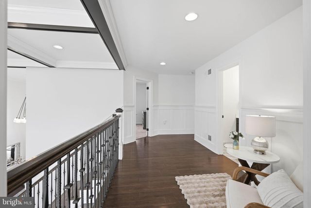 5 ALEXA DR, Lititz, PA 17543