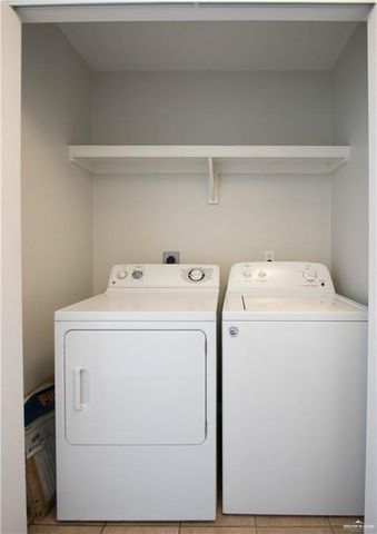 1904 Aruba Drive D, Edinburg, TX 78541