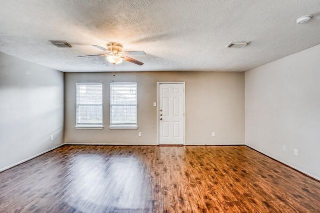 4931 Winding View Lane, Humble, TX 77346