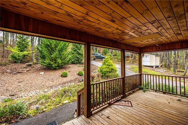 259 Misty Hollow Drive, Dahlonega, GA 30533