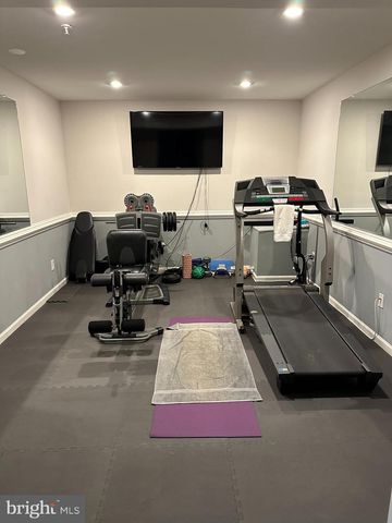 14600 AYLESFORD CIR, Laurel, MD 20707