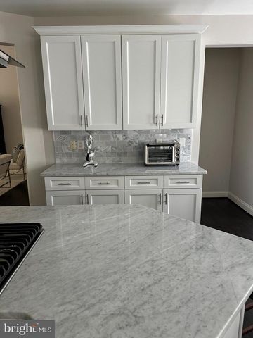 14600 AYLESFORD CIR, Laurel, MD 20707