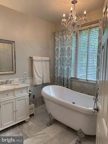 14600 AYLESFORD CIR, Laurel, MD 20707