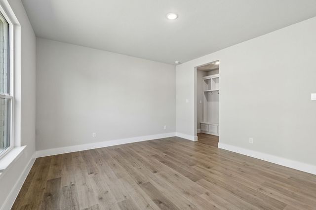 1005 Goldenrod Drive, Justin, TX 76247