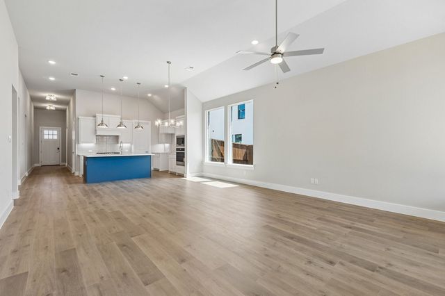1005 Goldenrod Drive, Justin, TX 76247