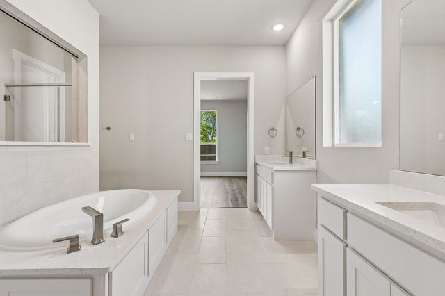1005 Goldenrod Drive, Justin, TX 76247