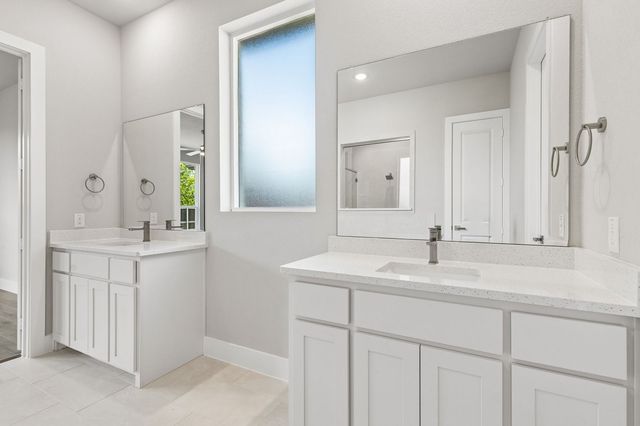 1005 Goldenrod Drive, Justin, TX 76247