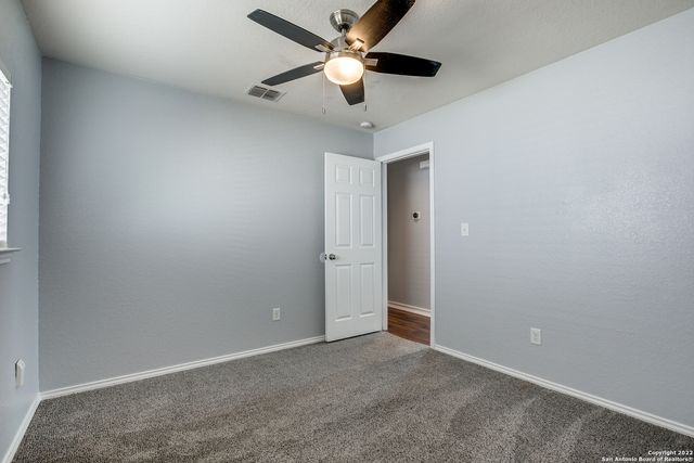 9010 OAKWOOD PARK, San Antonio, TX 78254