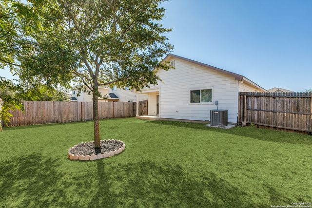 9010 OAKWOOD PARK, San Antonio, TX 78254