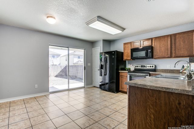 9010 OAKWOOD PARK, San Antonio, TX 78254