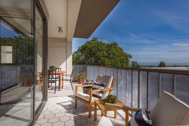 50 Mounds Road 107, San Mateo, CA 94402