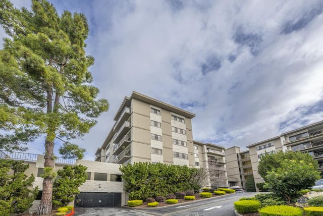 50 Mounds Road 107, San Mateo, CA 94402