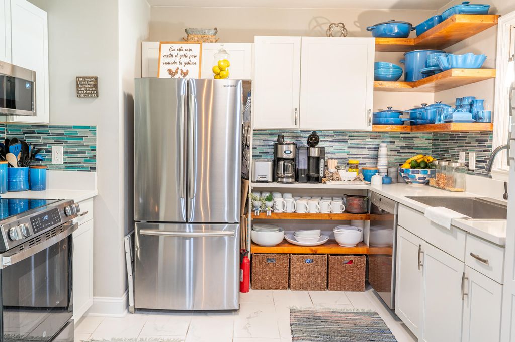 Image 33 of property listing at 5734 Edgar Tumbleston Road, Hollywood, SC 29449