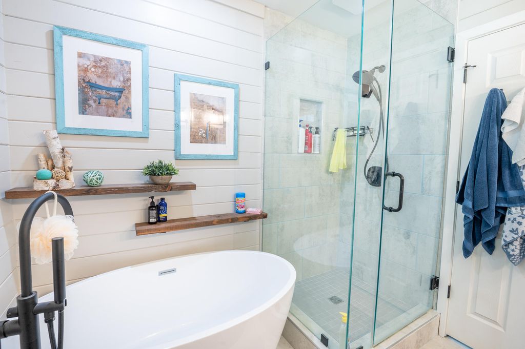 Image 61 of property listing at 5734 Edgar Tumbleston Road, Hollywood, SC 29449