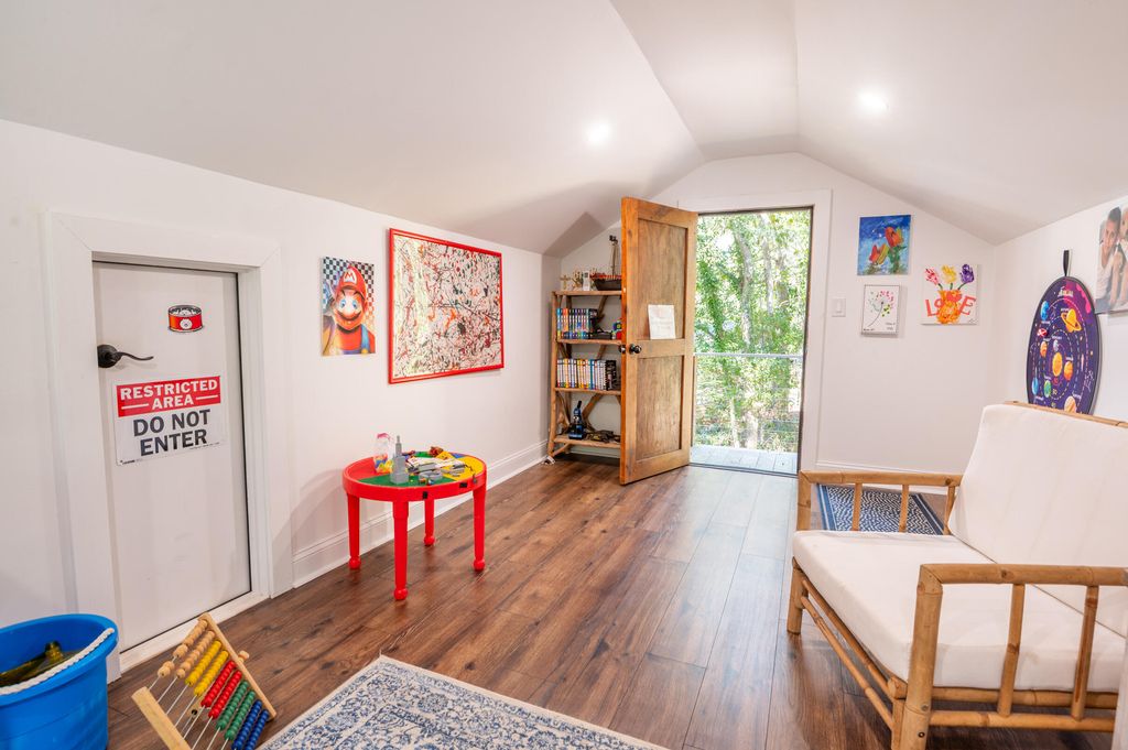 Image 76 of property listing at 5734 Edgar Tumbleston Road, Hollywood, SC 29449