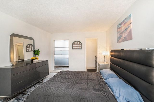 5245 AMULET DRIVE 208, New Port Richey, FL 34652