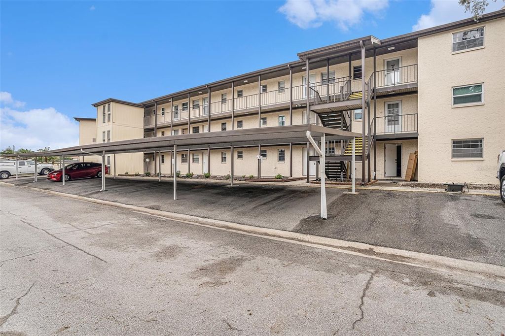 5245 AMULET DRIVE 208, New Port Richey, FL 34652