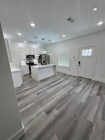 4604 Bricker Street A, Houston, TX 77051