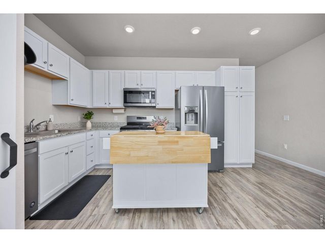 1116 Oak Cir, Lakewood, CO 80215