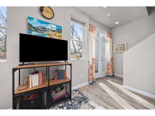 1116 Oak Cir, Lakewood, CO 80215