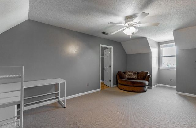 621 Lee Dr, Ringgold, GA 30736