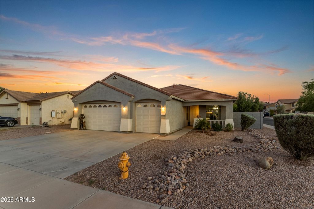 36189 W MADRID Avenue, Maricopa, AZ 85138 — exterior